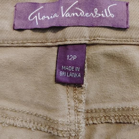 Gloria Vanderbilt Amanda Classic High Rise Tapered Jean Petite, Hazelnut 12P - Picture 9 of 12